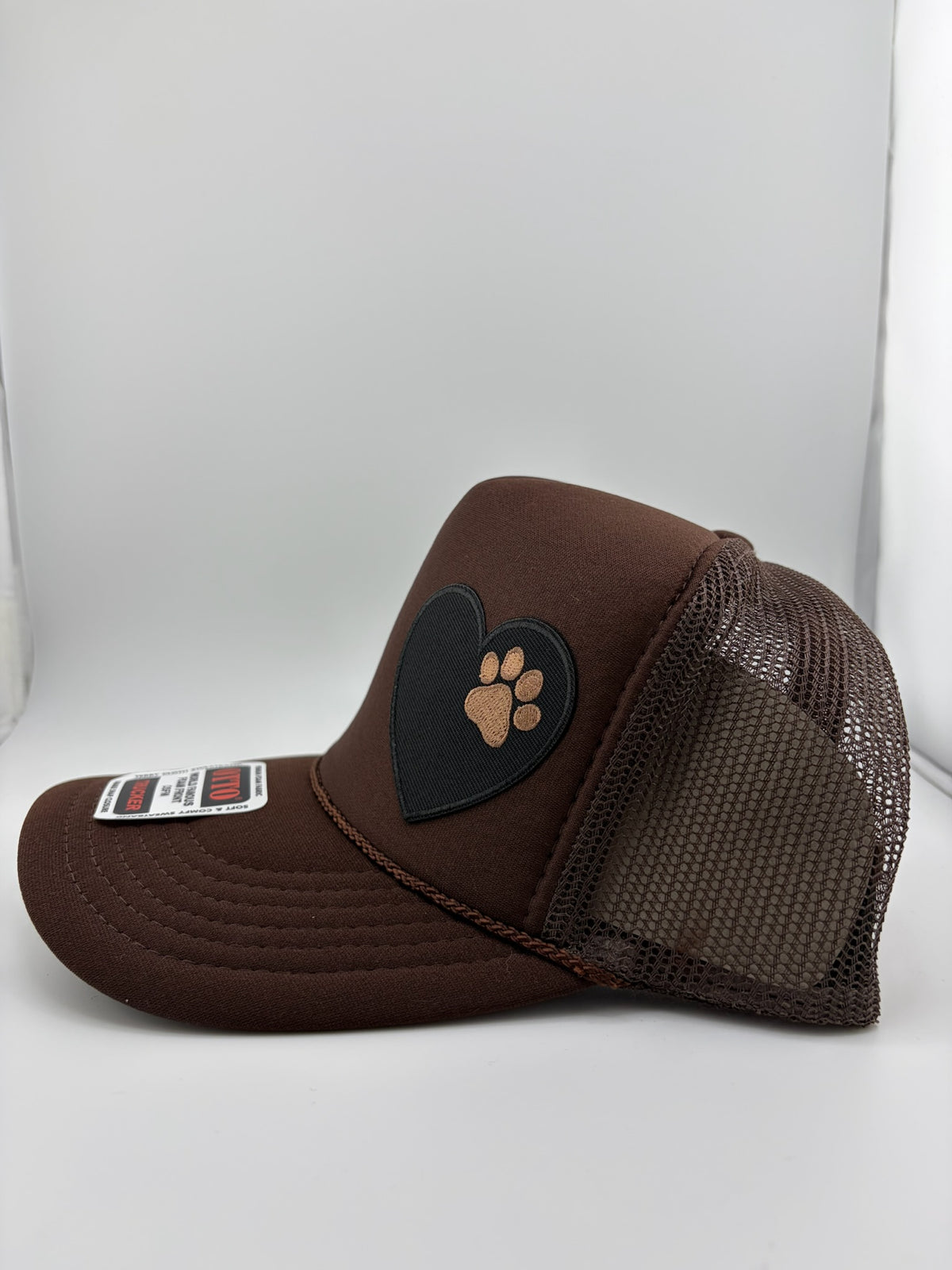 Paws & Love Trucker Hat