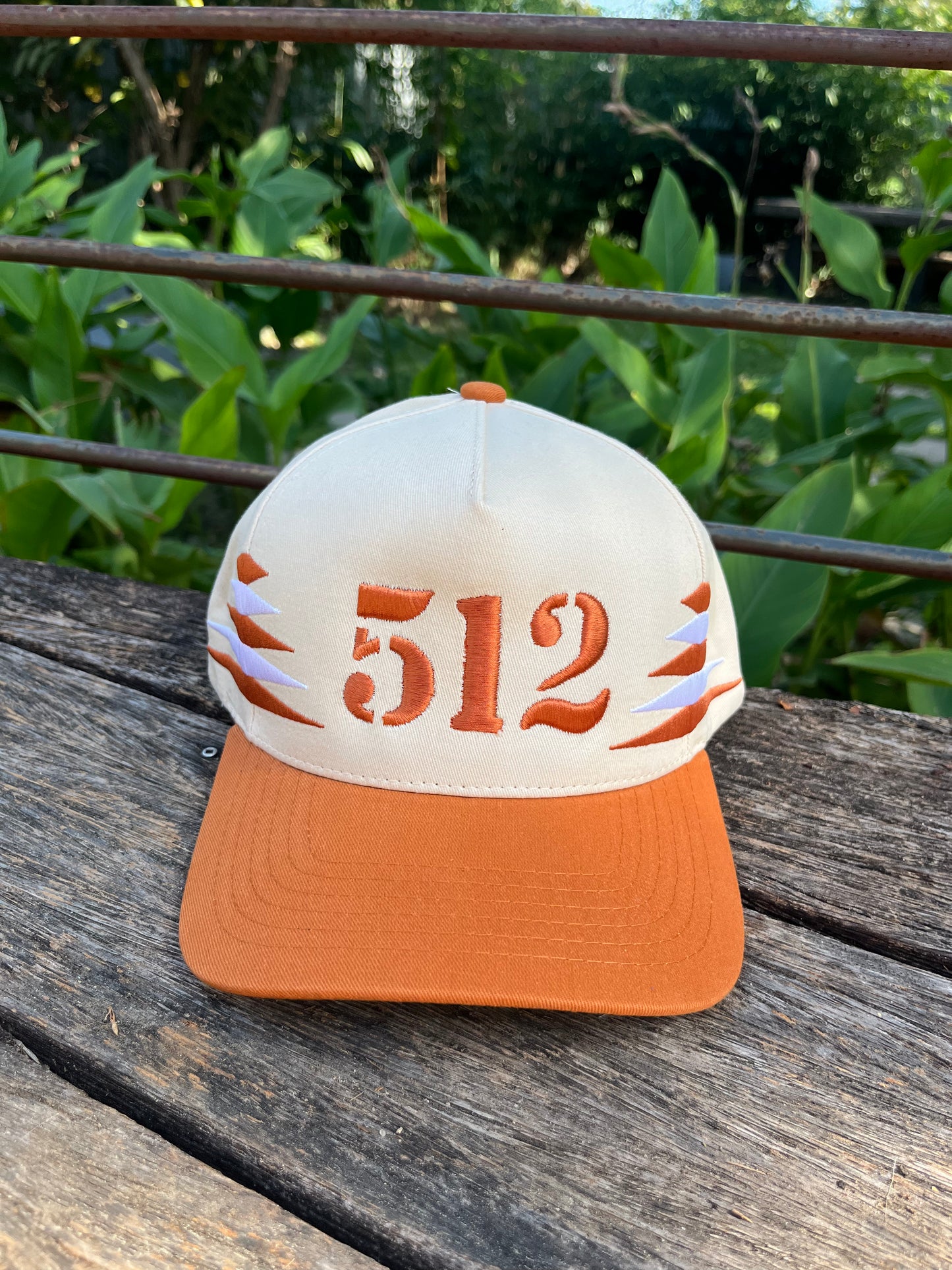 Austin 512 Linen Two-Tone Hat
