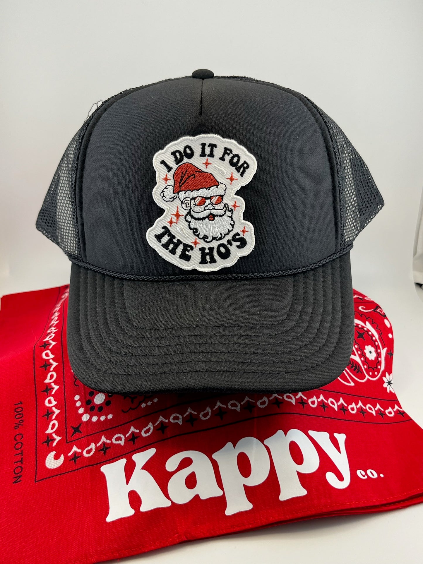 I Do It For The Ho's - Cool Santa Trucker Hat