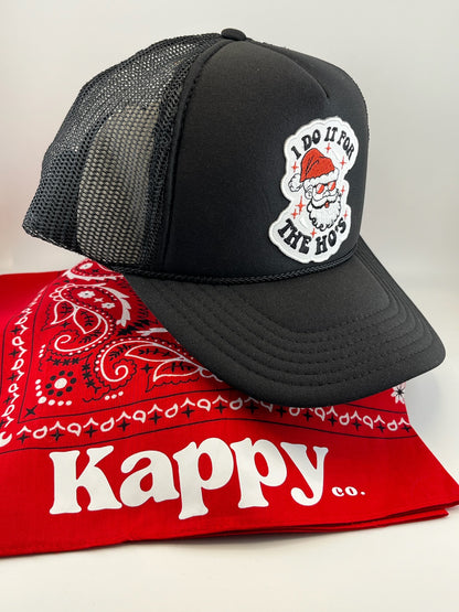 I Do It For The Ho's - Cool Santa Trucker Hat